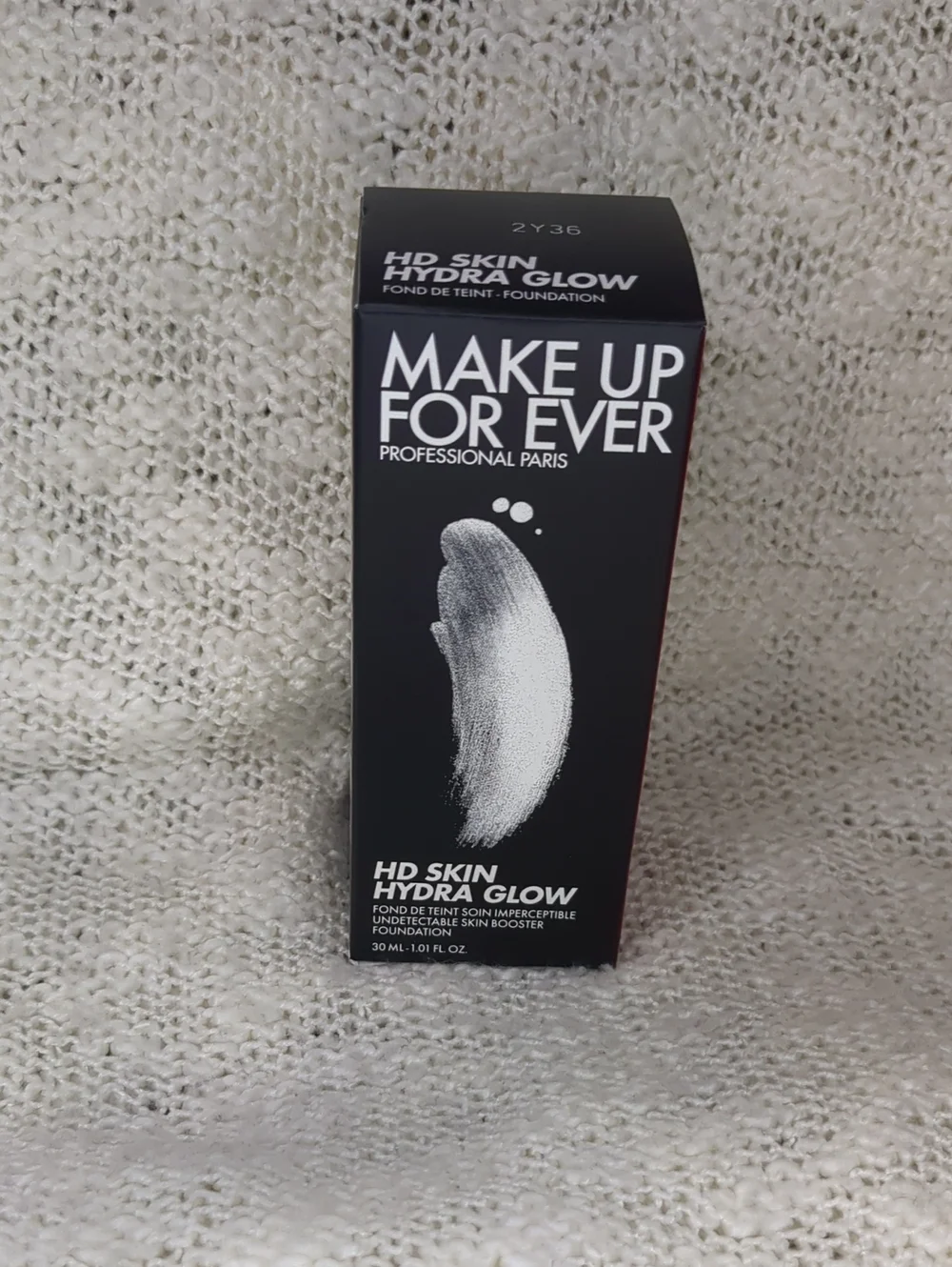 Makeup Forever HD Skin Hydra Glow Foundation in 2Y36(Warm Honey), 30ml/1.01fl oz